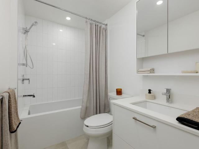 Faber Block Studio Apartment for Rent at 2511 Carolina St, Vancouver, BC V5T 0L5 Mt. Pleasant