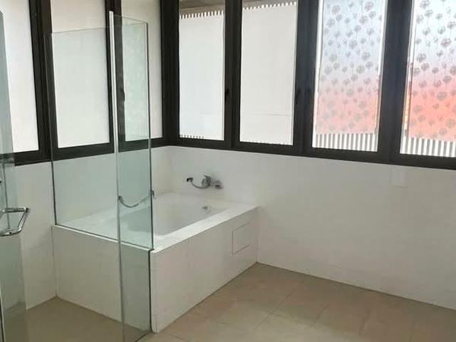 Faber Garden D20, Semi