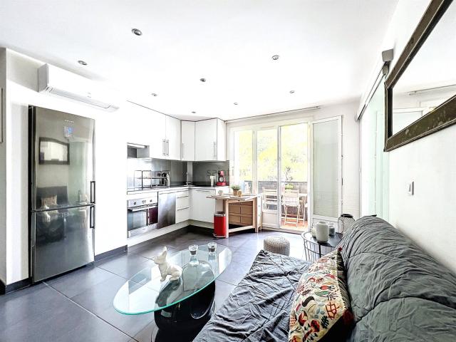 Fabregas T2 De 27 m² Avec Parking Privatif 28m² La Seyne sur Mer