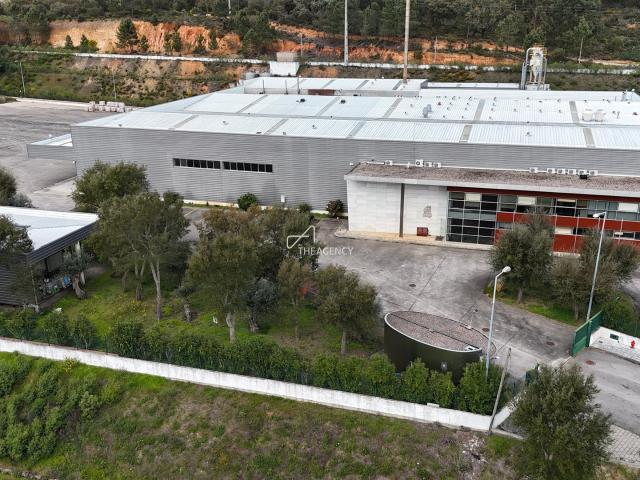 Fábrica de Cork à Venda | Rara oportunidade de investimento. 6430m² Gavião e Atalaia
