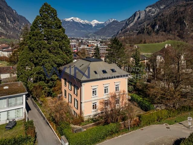 Fabrikantenvilla, neu und historisch vereint im Quartier Lärchen in Netstal