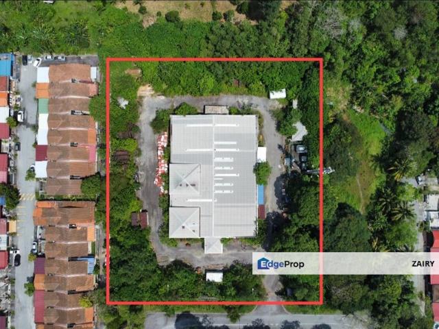 FACTORY WAREHOUSE AT NILAI NEGERI SEMBILAN