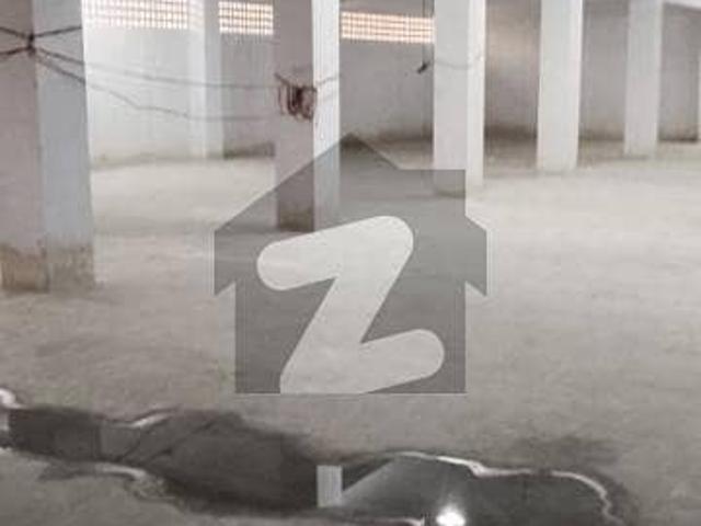 Factory Available For Rent In Brookes Chowrangi 25000 square Feet