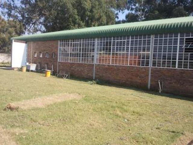 factory for rent – kempton park pom.