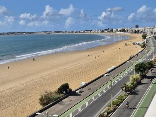 FACE MER LA BAULE