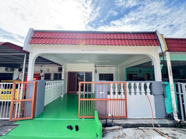 FACE EMPTY LAND Single Storey Seri Krubong near Cheng Tmn Merdeka NSK
