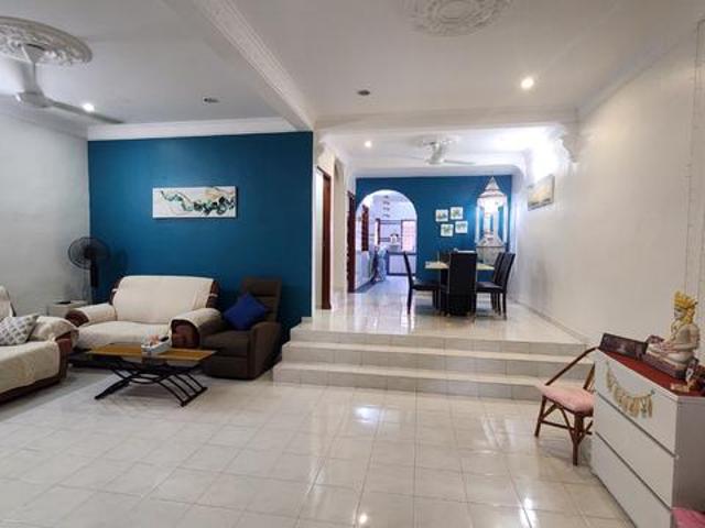 Face Large Field Sought After Location Taman Kota Laksamana