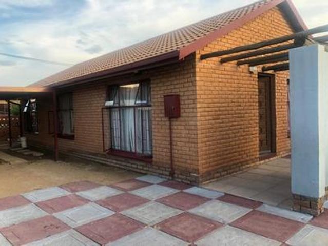 facebrick home priced to sell