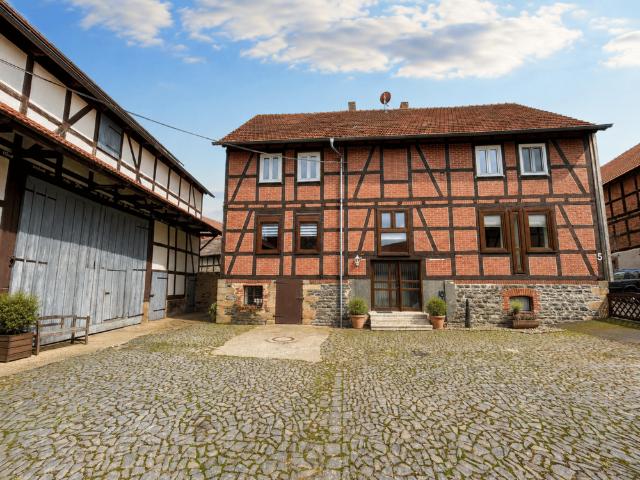 FACHWERK ROMANTIK TRIFFT NATURIDYLL PERFEKTE RUHE DIREKT AM ORTSRAND! KEINE KÄUFERPROVISION!