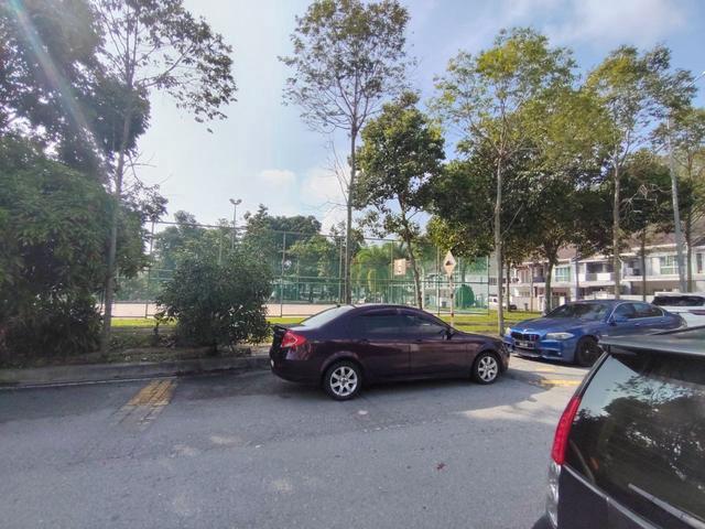 Facing Court Double Storey Taman Laman Orkid 2 Nilai Impian Nilai