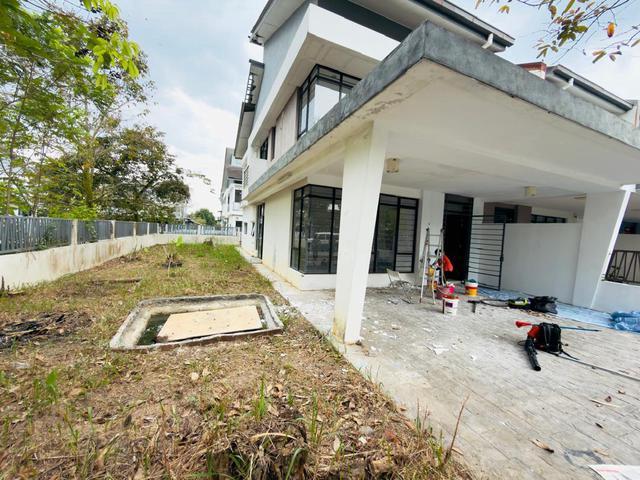 FACING GARDEN 2 STY FREEHOLD CORNER M RESIDENCE 1 rawang