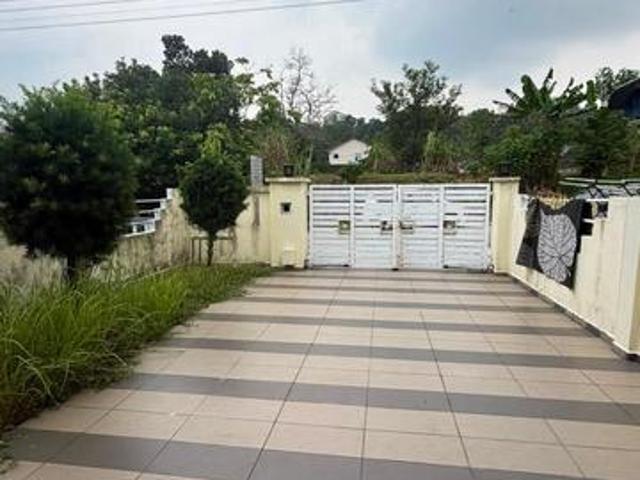 Facing Empty 22x75sf2 Sty Bukit Rawang Jaya Rawang near NSK town