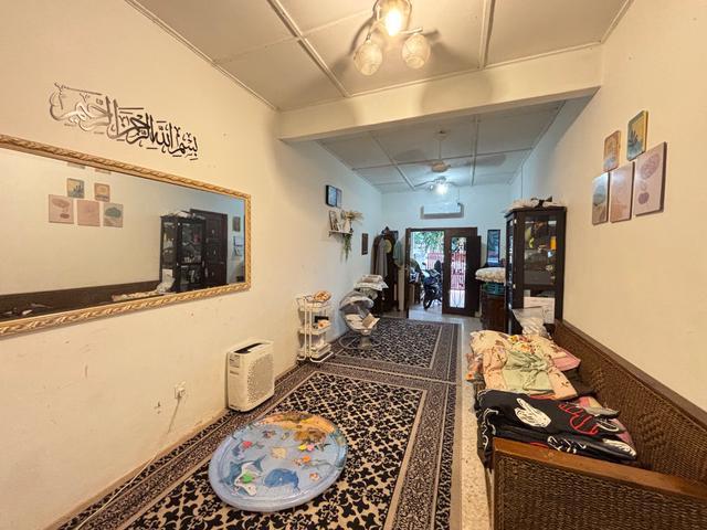 Facing empty Cempaka Bukit Sentosa Rawang 1sty terrace house