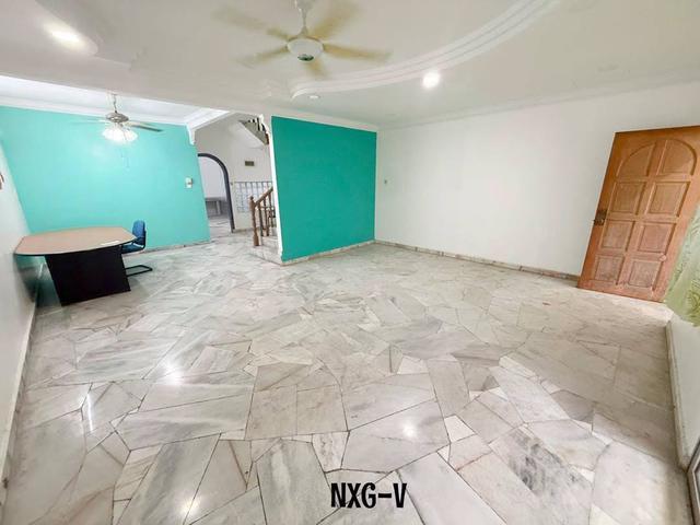 Facing Field More Parking Kim Chuan Port Klang 2sty House Furnish Rent