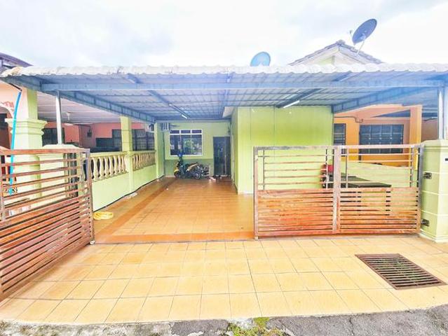 Facing Hospital Jempol single storey terrace Taman Serting Indah BSJ