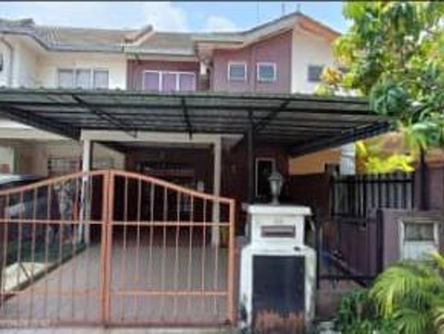 Facing Open100Loan 2 Storey Taman puchong utama 18 x 60 Reno