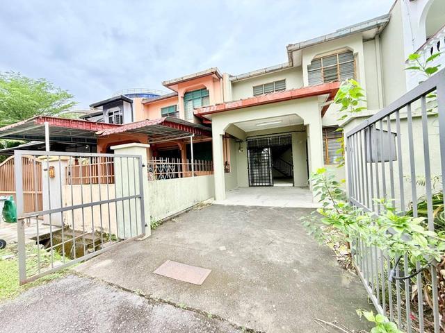 Facing Open2 Storey House Taman Seremban JayaSenawang