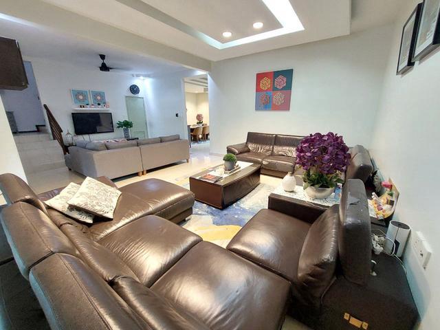 FACING OPEN30x60 SUPERLINK Double Storey Sunway Kayangan U9 Shah Alam