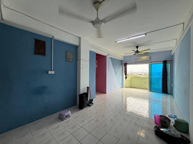 FACING OPEN870sqftAmazing Heights Apartment Sungai udang Klang