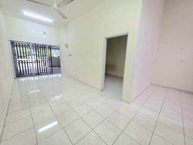 FACING OPEN 1 Storey Terrace Taman Orkid Kanchong Darat Banting