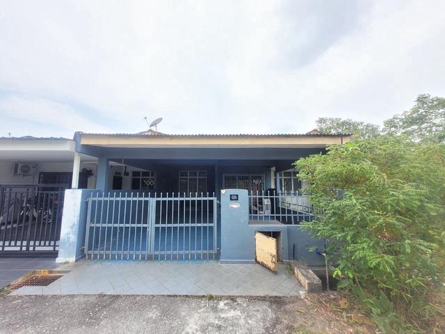 FACING OPEN 1 Storey Terrace Taman Sri Bayu Bagan Lalang Sepang