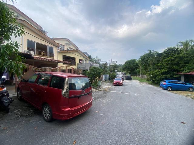 FACING OPEN 2100sf Extended 3 Sty Selayang Mulia nr Batu Caves Gombak