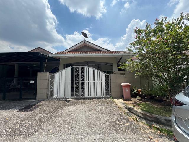 FACING OPEN 24x70 Single Storey Jalan Camar Seksyen 4 Kota Damansara