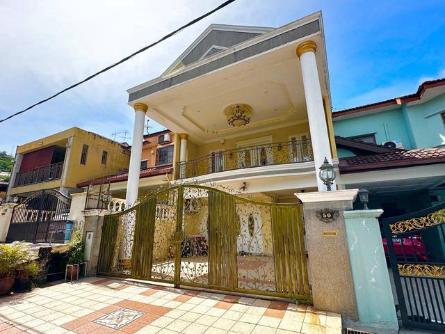 FACING OPEN 24x75 Double Storey Superlink Ukay Perdana Ampang