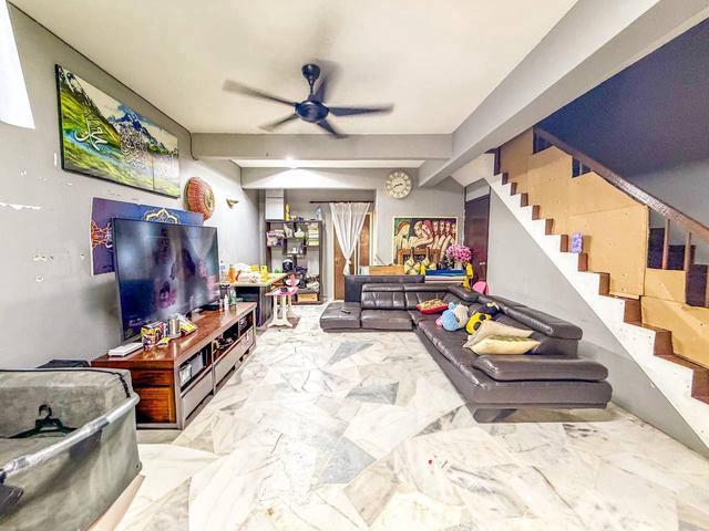 FACING OPEN 25 Storey Terrace Taman Desa Mas Bandar Country Homes
