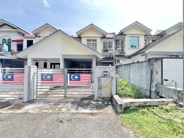 FACING OPEN 2 Storey Taman Salak Perdana Bandar Baru Salak Tinggi