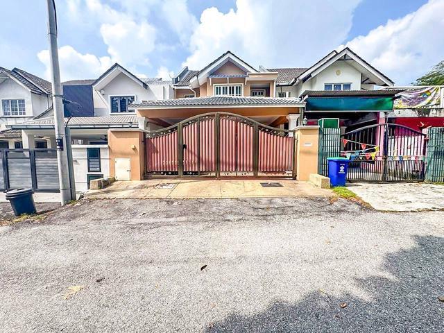 FACING OPEN 2 Storey Terrace Bandar Kinrara BK 2 Puchong