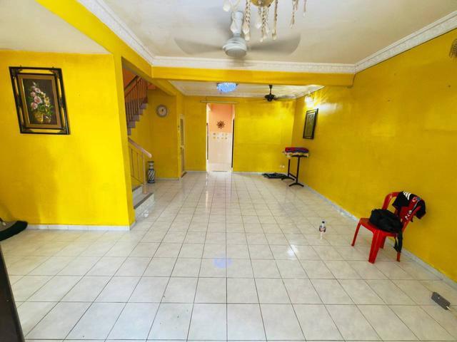 FACING OPEN 2 Storey Terrace House Desa Latania Seksyen 36 Shah Alam