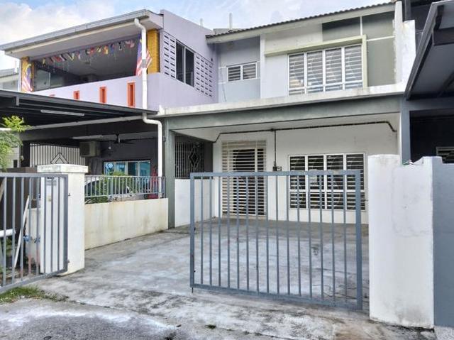 FACING OPEN 2 Storey Terrace House Taman SAri Alamanda Parklands