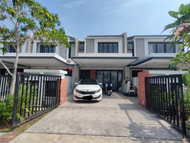 FACING OPEN 2 Storey Terrace Jalan Casuarina Elmina Green 1 Shah Alam