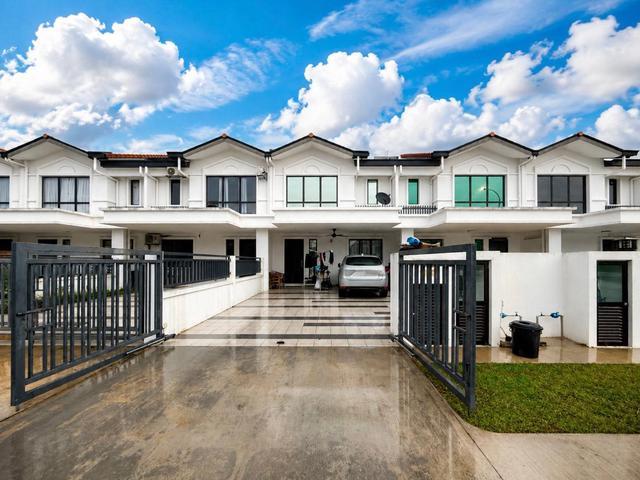 Facing Open 2 Storey Terrace Renovated Setia Alam Sari Bangi
