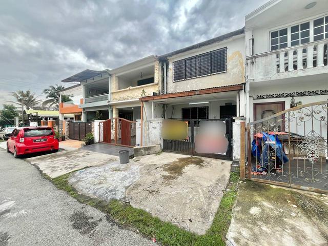 Facing Open 2 Storey Terrace Sebelah Surau Taman Selayang Utama