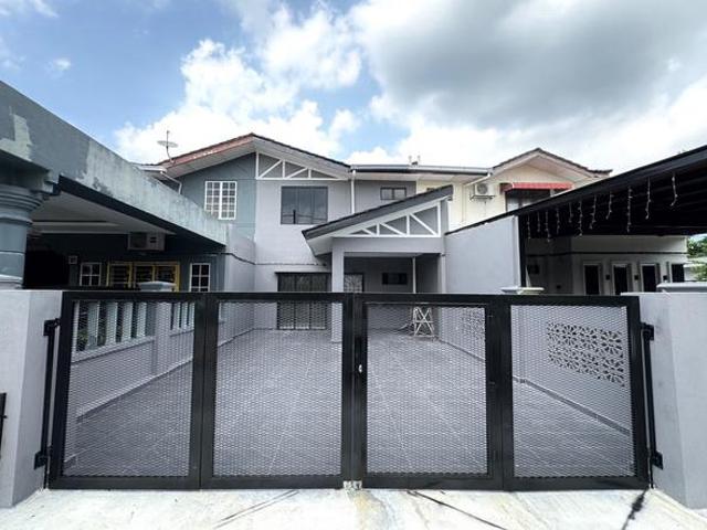 FACING OPEN 2 Storey Terrace Taman Kemboja 4 Bukit Sentosa Rawang