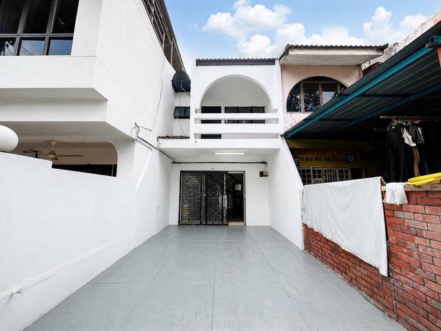 FACING OPEN 2 Storey Terrace Taman Sri Gombak Fasa 5 Batu Caves