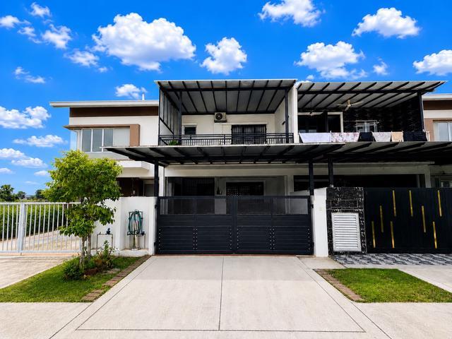 FACING OPEN 2 Storey Greenwood Cendana Salak Perdana Salak Tinggi