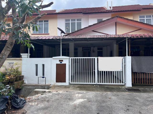 FACING OPEN 2 Storey House Bandar Tasik Kesuma Beranang Semenyih