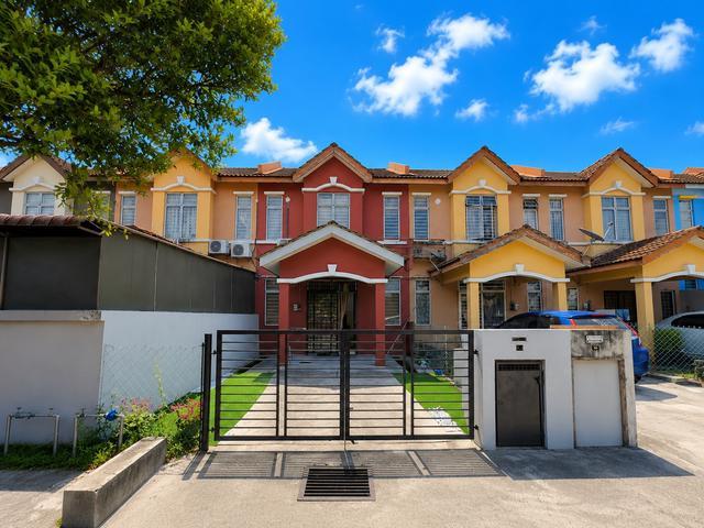 FACING OPEN 2 Storey La Cottage Taman Putra Perdana Puchong