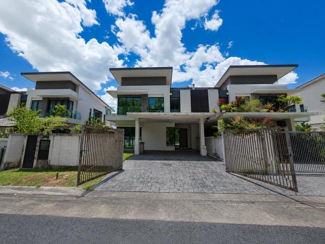 FACING OPEN 2 Storey SemiD Aviva Green S2 Heights