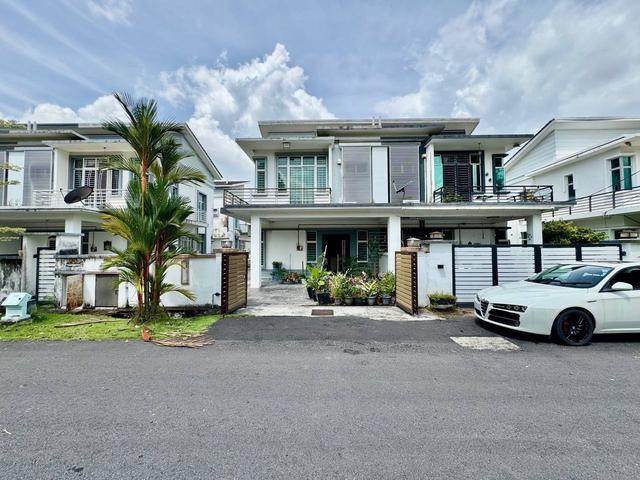 FACING OPEN 2 Storey SemiD Cluster Royal Ivory 2 Bandar Saujana Putra