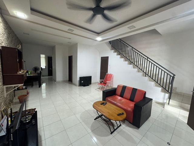 Facing Open 2 Sty Terraced Meranti Hill Park Bandar Puncak Alam