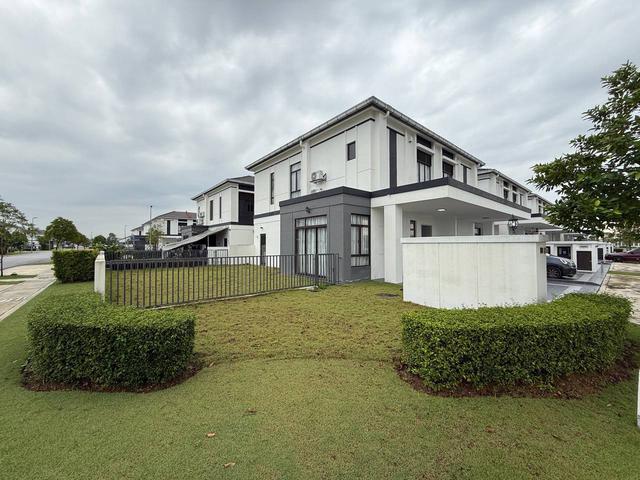 FACING OPEN 2Storey CORNER LOT Regent Garden Eco Grandeur FOR SALE