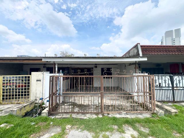 FACING OPEN Taman Cheras Perdana CP3 Single Storey BTHO Balakong