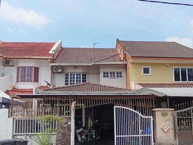 FACING OPEN Taman Kajang Utama Freehold Extended 4R3B