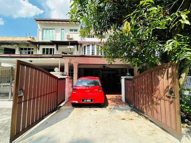 FACING OPEN Taman Kencana 25 Storey Terrace House Ampang Kuala Lumpur