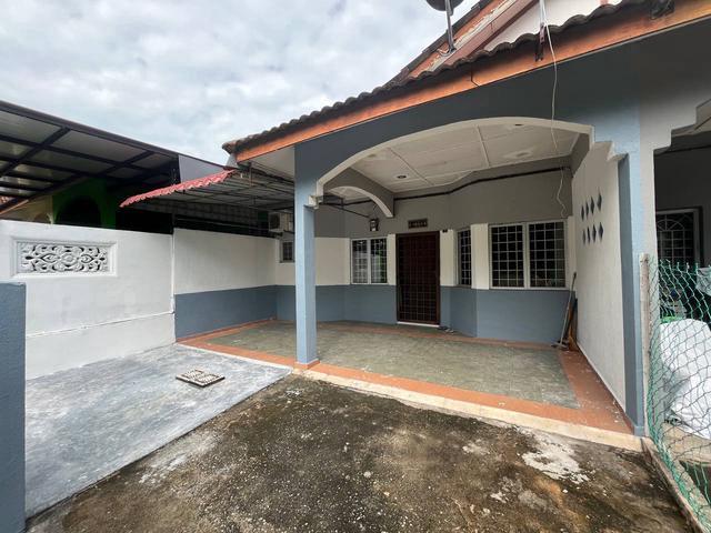 Facing Open Taman Muzaffar Shah Ayer Keroh Melaka teres setingkat