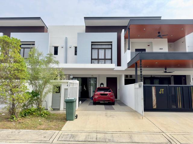 FACING OPEN Terrace Barrus Setia Ecohill 2 Semenyih